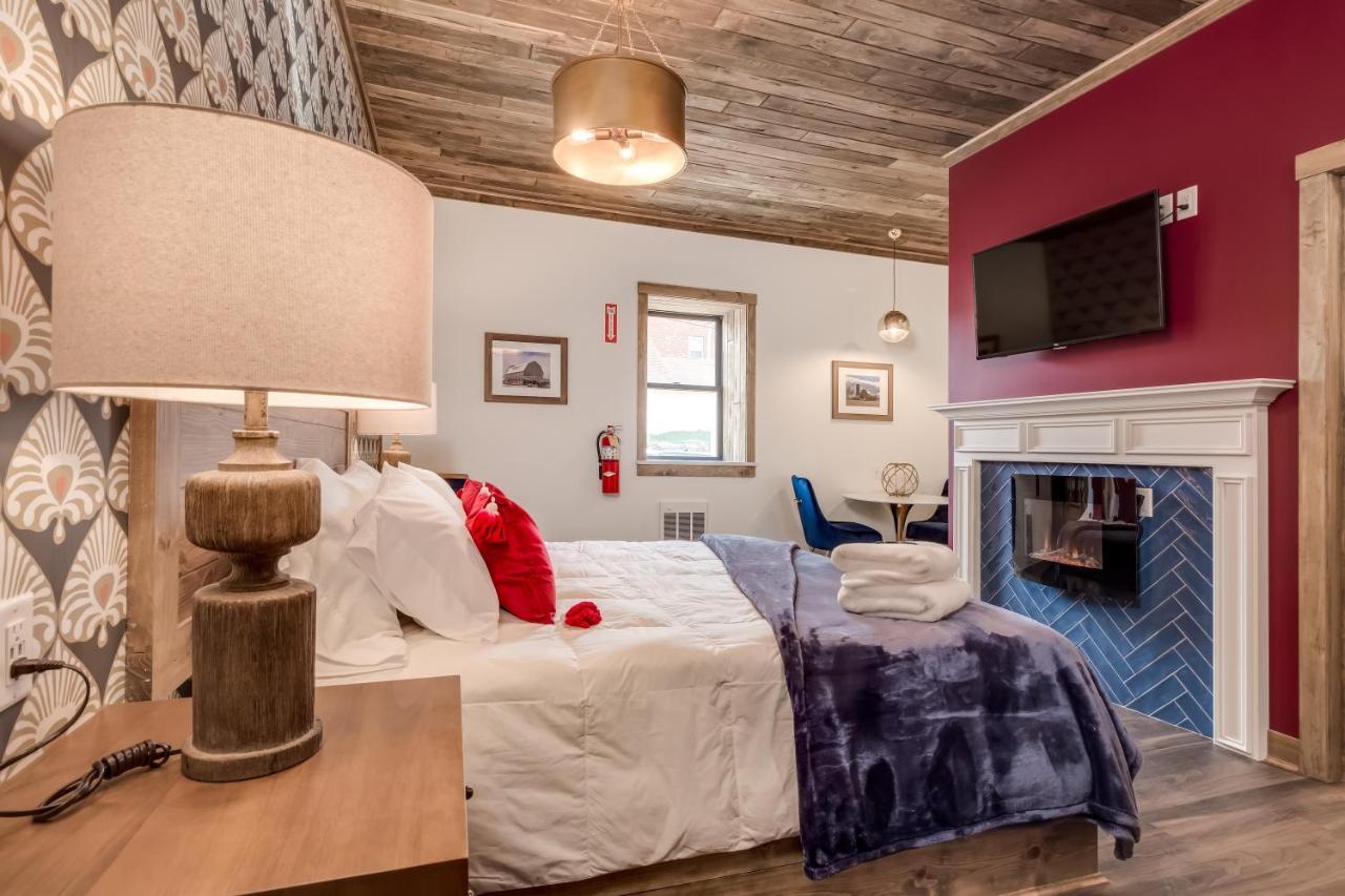 The Port Of Prescott Boutique Hotel ภายนอก รูปภาพ