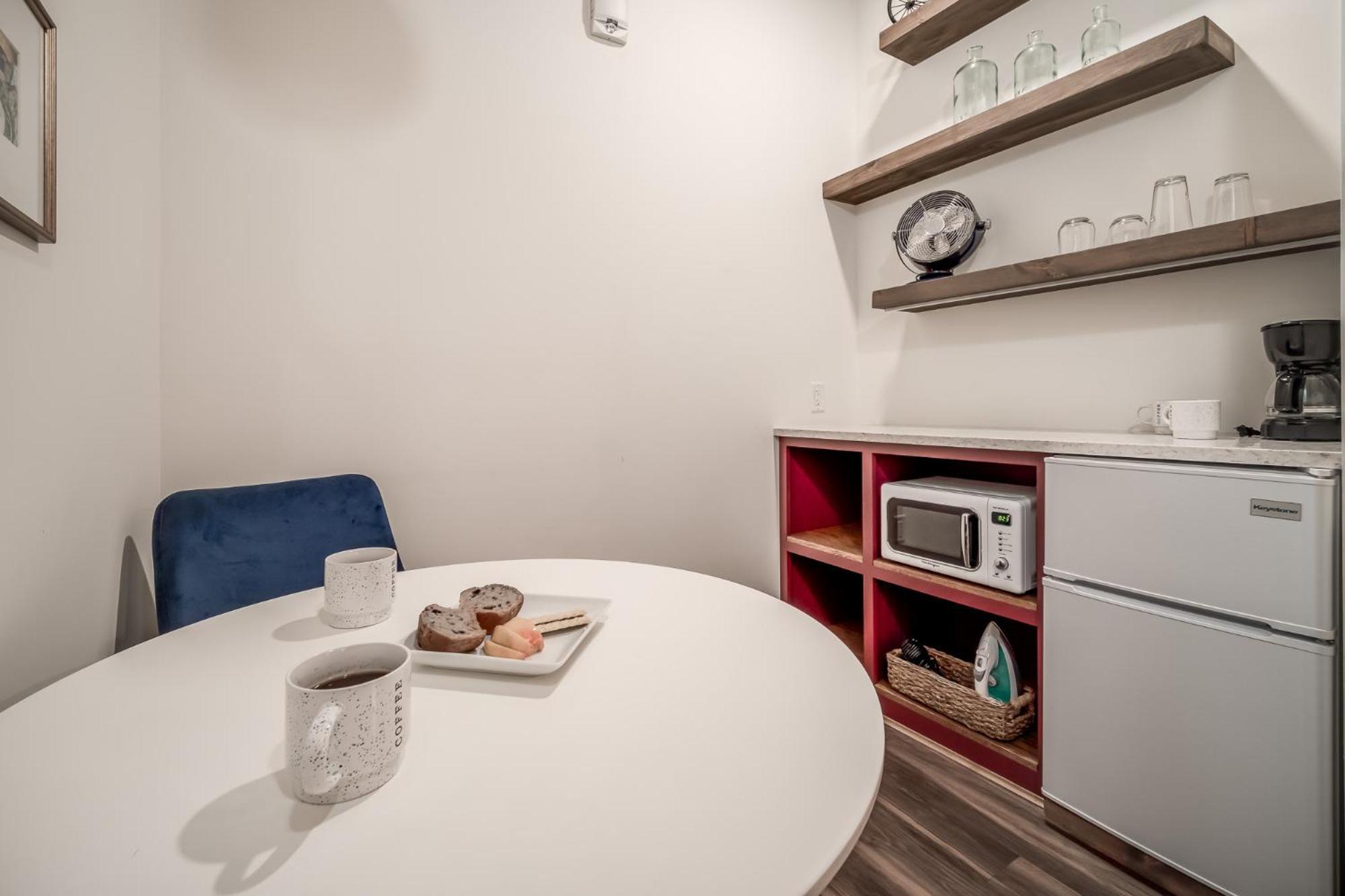 The Port Of Prescott Boutique Hotel ภายนอก รูปภาพ